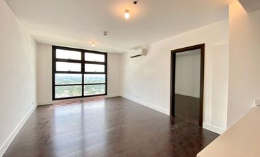 Garden Towers, Makati: 1BR Unit for Sale!