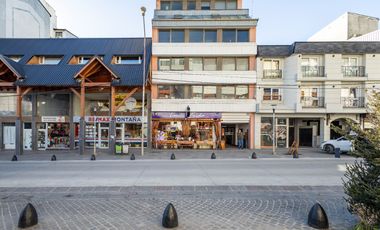DISTINGUIDA OFICINA EN PLENO CENTRO DE BARILOCHE