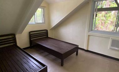 HOUSE AND LOT FOR RENT/LEASE IN LAGUNA