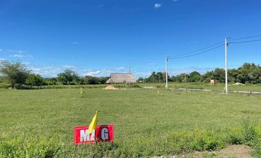 Venta de lotes de 98MTS2 ubicado a 15 minutos de Girardot, Cundinamarca, en la Urb. La Florida.