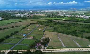 Venta de lotes de 98MTS2 ubicado a 15 minutos de Girardot, Cundinamarca, en la Urb. La Florida.