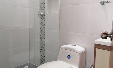 Vendo casa de dos niveles en San Jerónimo