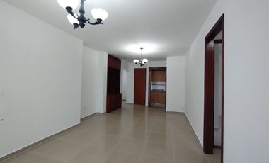 Apartamento en arriendo en Alto Prado.