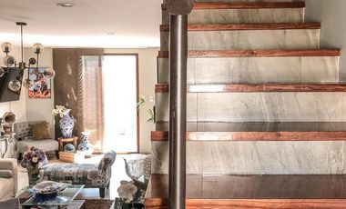 Via La Costa, Venta de Hermosa Casa Full Amoblada