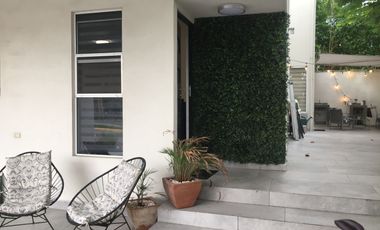 CASA EN RENTA EN CUMBRES AMUEBLADA EN CERRADAS DE CUMBRES