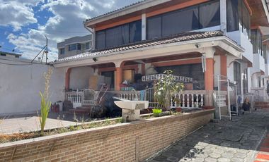 Vendo casa  de 592m2 en el norte de Quito.