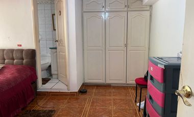 Vendo casa  de 592m2 en el norte de Quito.