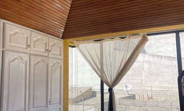 Vendo casa  de 592m2 en el norte de Quito.