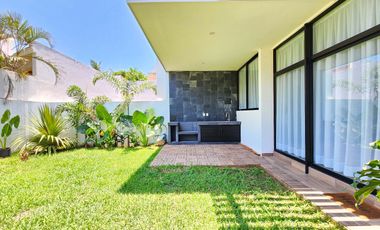 Casa en vente en fraccionamiento Costa de Oro