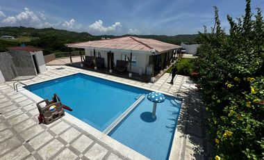 VENTA BONITA CABAÑA EN GALAPA