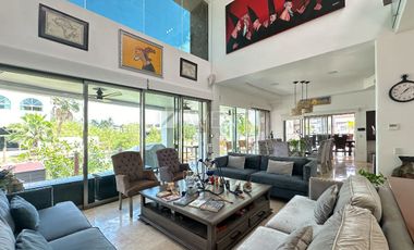 Casa en Renta, Isla Dorada, Zona Hotelera, Benito Juarez, Cancún, Quintana Roo.