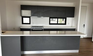 Altos de juriquilla renta departamento de 199 m 3 recamaras 4 baños 2 autos