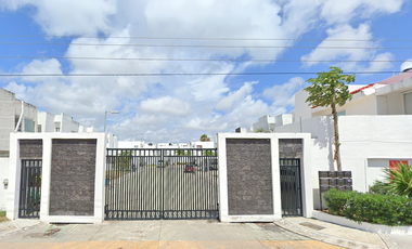 ¡¡HERMOSA CASA EN UNA DE LAS MEJORES ZONAS DE CANCUN QUINTANA ROO!!