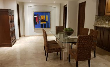 Villa Bugambilia, Villas de Oro