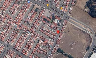 HERMOSA CASA CERCA DE LA FEDERACIÓN MEXICANA DE FUTBOL EN TOLUCA