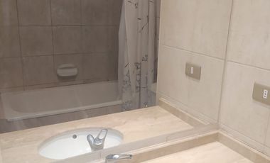 ARRIENDO DEPARTAMENTO UN DORMITORIO EN SUITE CON TERRAZA SEMI AMUEBLADO,BARRIO SAN ISIDRO  SANTIAGO