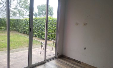 VENDO CASA EN EL CONDOMINIO CAMPESTRE CASTELLO DE CUMARAL - META