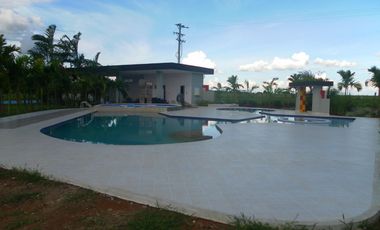 VENDO CASA EN EL CONDOMINIO CAMPESTRE CASTELLO DE CUMARAL - META