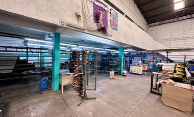 BAJA DE PRECIO Venta de excelente nave industrial en Col San Miguel