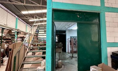 BAJA DE PRECIO Venta de excelente nave industrial en Col San Miguel