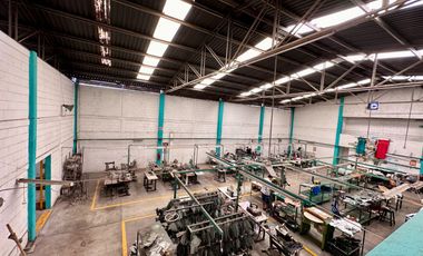 BAJA DE PRECIO Venta de excelente nave industrial en Col San Miguel
