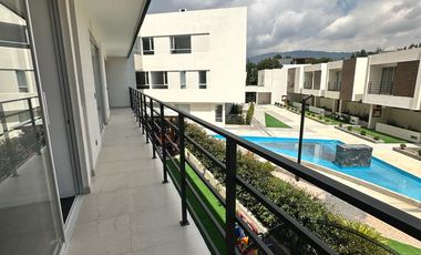 VENTA DEPARTAMENTO TRES DORMITORIOS SECTOR EL NACIONAL CERCA A CUMBAYA