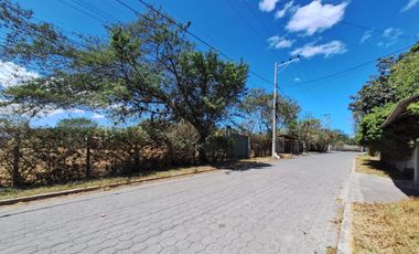 Terreno 10.500 M2. para Conjunto Residencial. Sector Tumbaco - Churoloma.