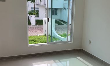 VILLA EN VENTA CONDOMINIO CON ACCESO A LA LAGUNA ACAPULCO