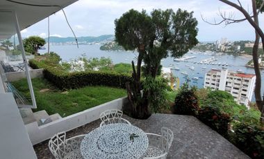 Vendo Suite con amplia vista a la Bahia de Acapulco