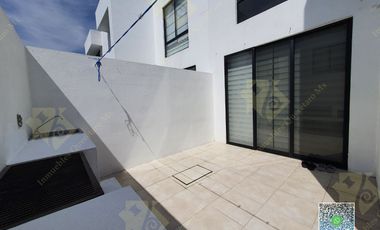 RENTA Casa AMUEBLADA en Juriquilla Santa Fe