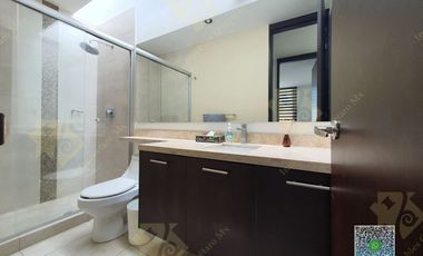 RENTA Casa AMUEBLADA en Juriquilla Santa Fe