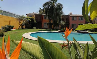 CASA EN VENTA EN LA CAMPIÑA TETECALITA MORELOS ESQUINA Y TERRENO PROPIO