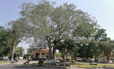 CASA EN VENTA EN LA CAMPIÑA TETECALITA MORELOS ESQUINA Y TERRENO PROPIO