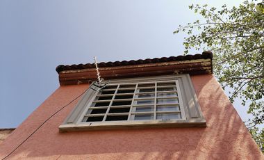 CASA EN VENTA EN LA CAMPIÑA TETECALITA MORELOS ESQUINA Y TERRENO PROPIO