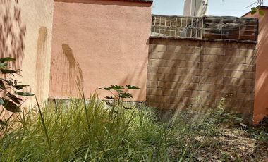 CASA EN VENTA EN LA CAMPIÑA TETECALITA MORELOS ESQUINA Y TERRENO PROPIO