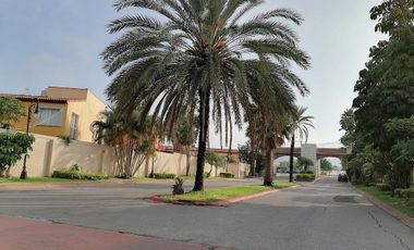 CASA EN VENTA EN LA CAMPIÑA TETECALITA MORELOS ESQUINA Y TERRENO PROPIO