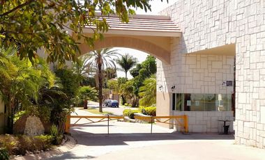 CASA EN VENTA EN LA CAMPIÑA TETECALITA MORELOS ESQUINA Y TERRENO PROPIO