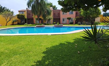 CASA EN VENTA EN LA CAMPIÑA TETECALITA MORELOS ESQUINA Y TERRENO PROPIO