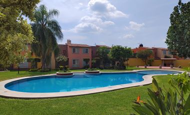 CASA EN VENTA EN LA CAMPIÑA TETECALITA MORELOS ESQUINA Y TERRENO PROPIO