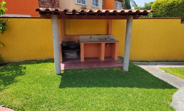 CASA EN VENTA EN LA CAMPIÑA TETECALITA MORELOS ESQUINA Y TERRENO PROPIO