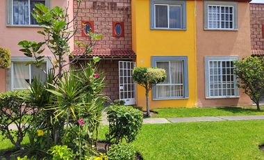 CASA EN VENTA EN LA CAMPIÑA TETECALITA MORELOS ESQUINA Y TERRENO PROPIO