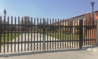 CASA EN VENTA EN LA CAMPIÑA TETECALITA MORELOS ESQUINA Y TERRENO PROPIO