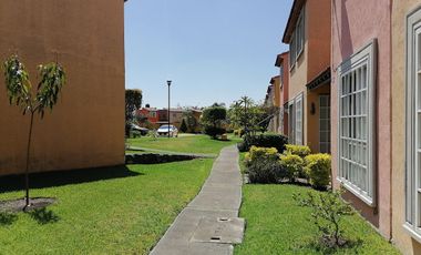 CASA EN VENTA EN LA CAMPIÑA TETECALITA MORELOS ESQUINA Y TERRENO PROPIO