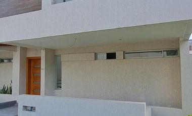 RENTA DE CASA DE TRES DORMITORIOS A ESTRENAR SECTOR EL NACIONAL
