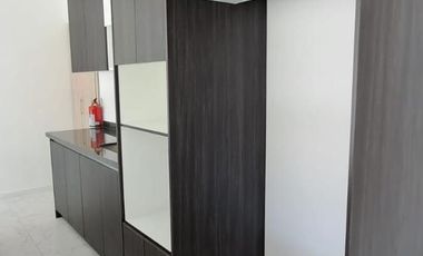 RENTA DE CASA DE TRES DORMITORIOS A ESTRENAR SECTOR EL NACIONAL