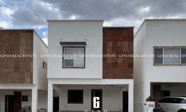 CASA EN RENTA EN ZONA RELIZ FRENTE A PARQUE