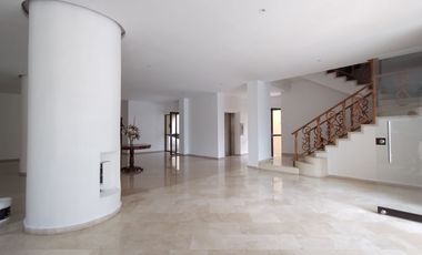 Apartamento en arriendo en Alto Prado.