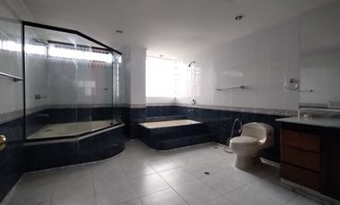 Apartamento en arriendo en Alto Prado.