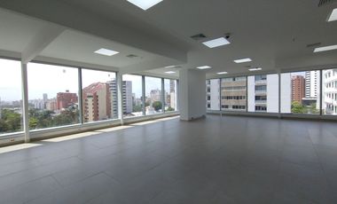 Oficina en arriendo en Alto Prado.