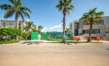 Lote en venta, Puerto Cancún, Zona Hotelera, Cancún, Benito Juarez, Quintana Roo.